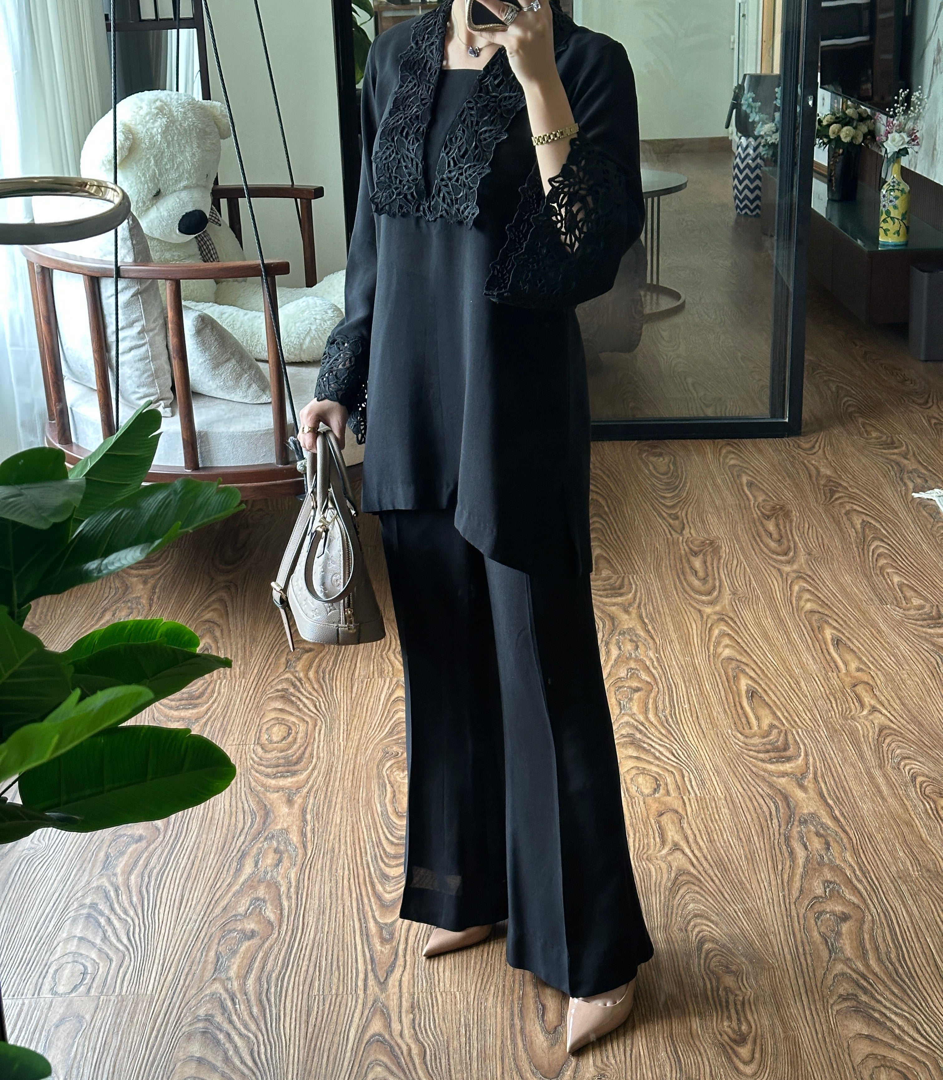 The Black Set