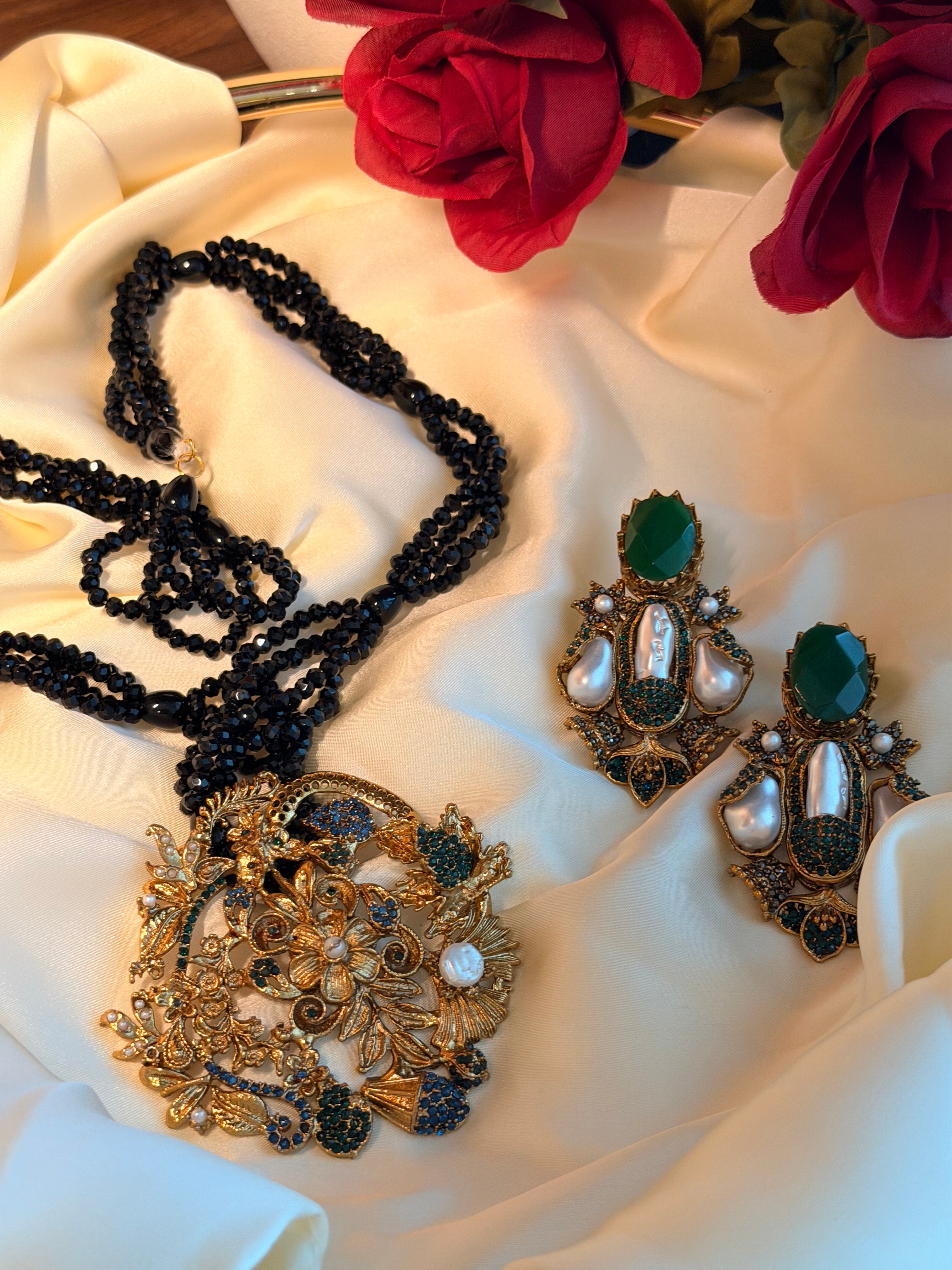 The Verdant Floral Medallion Mala Set